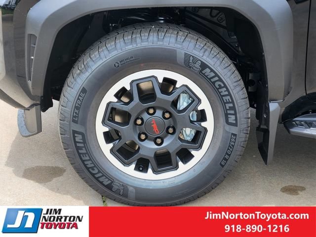 New 2026 Toyota 4Runner TRD Off-Road Premium AWD/4WD image 9