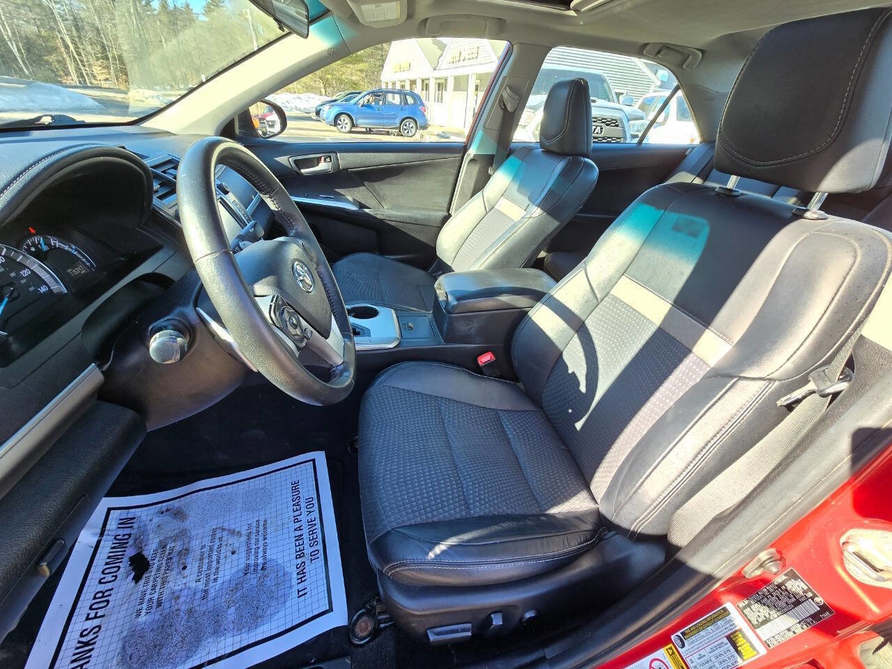 Used 2014 Toyota Camry SE FWD image 13