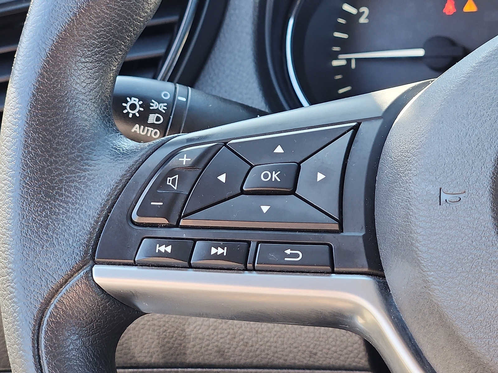 Used 2020 Nissan Rogue Sport S AWD/4WD image 20