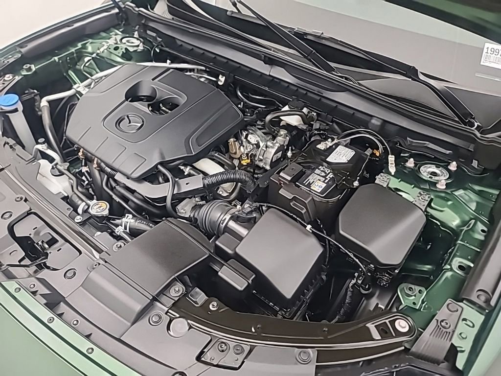 Used 2025 MAZDA CX-50 AWD 2.5 S w/ Premium Package image 40