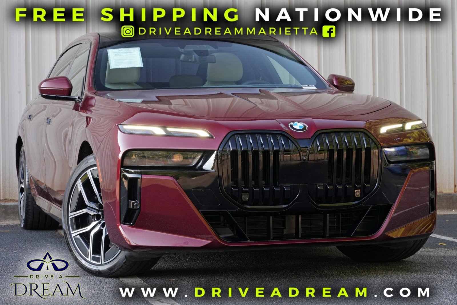 Used 2023 BMW 760i xDrive AWD/4WD image 2