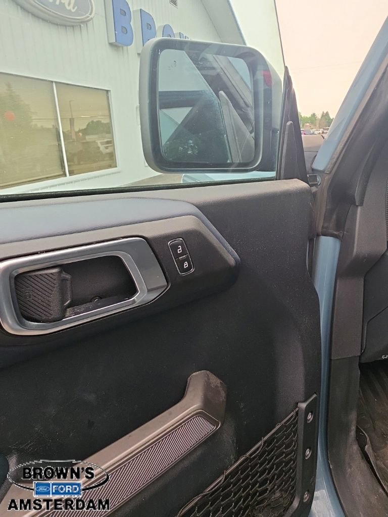 Used 2023 Ford Bronco Outer Banks AWD/4WD image 9