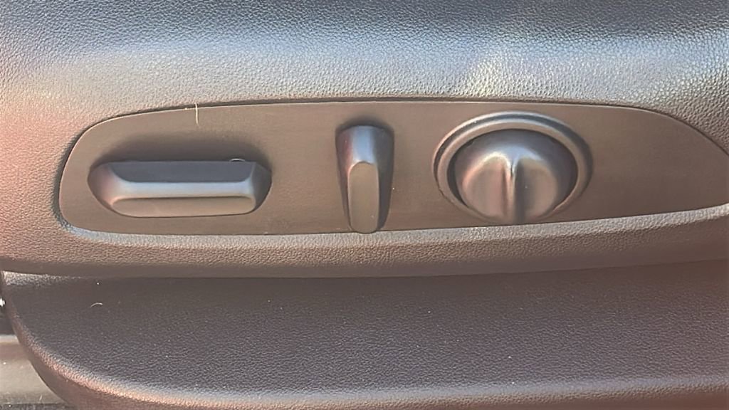 Used 2020 Chevrolet Blazer RS image 34