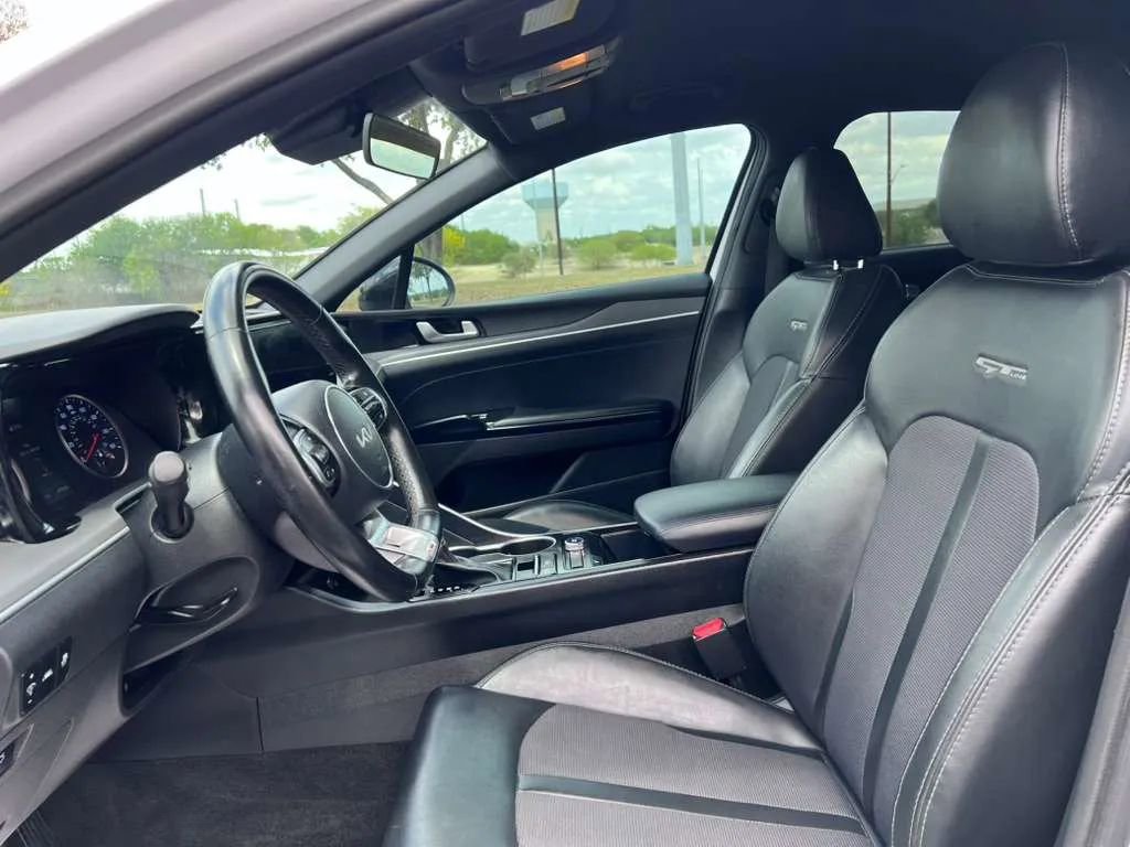 Used 2022 Kia K5 GT-Line FWD image 13