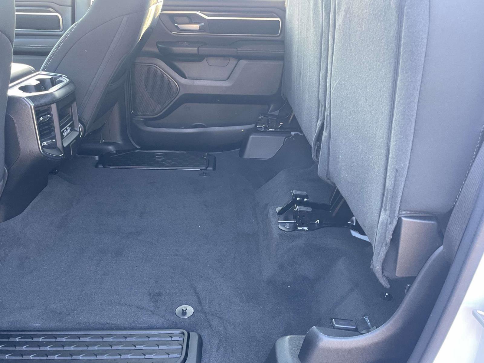 Used 2024 RAM 1500 Big Horn image 16