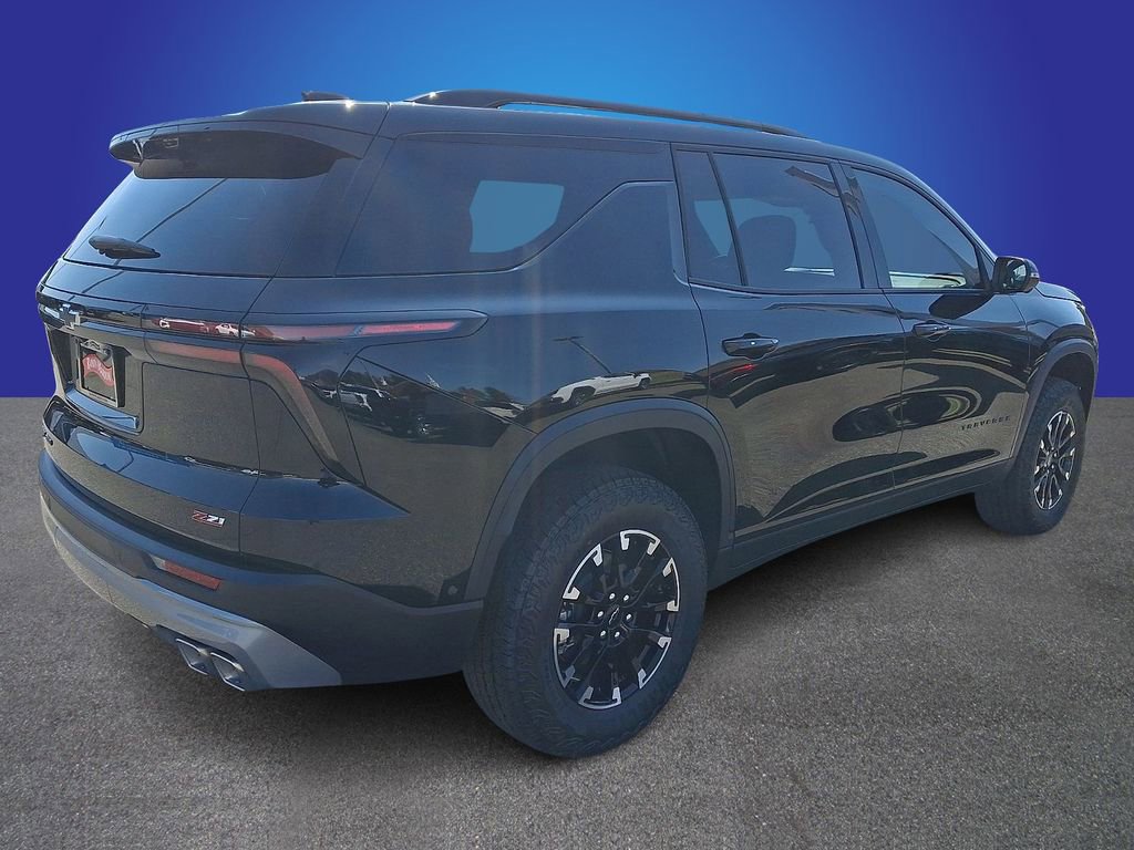New 2026 Chevrolet Traverse Z71 w/ Enhanced Driving Package image 3
