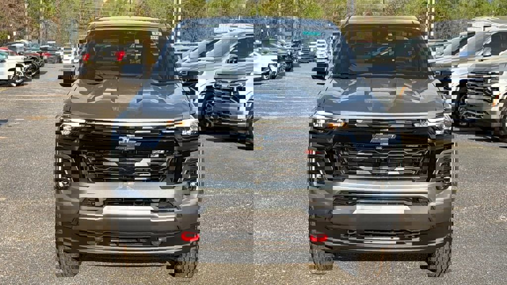 New 2026 Chevrolet Colorado Z71 image 2