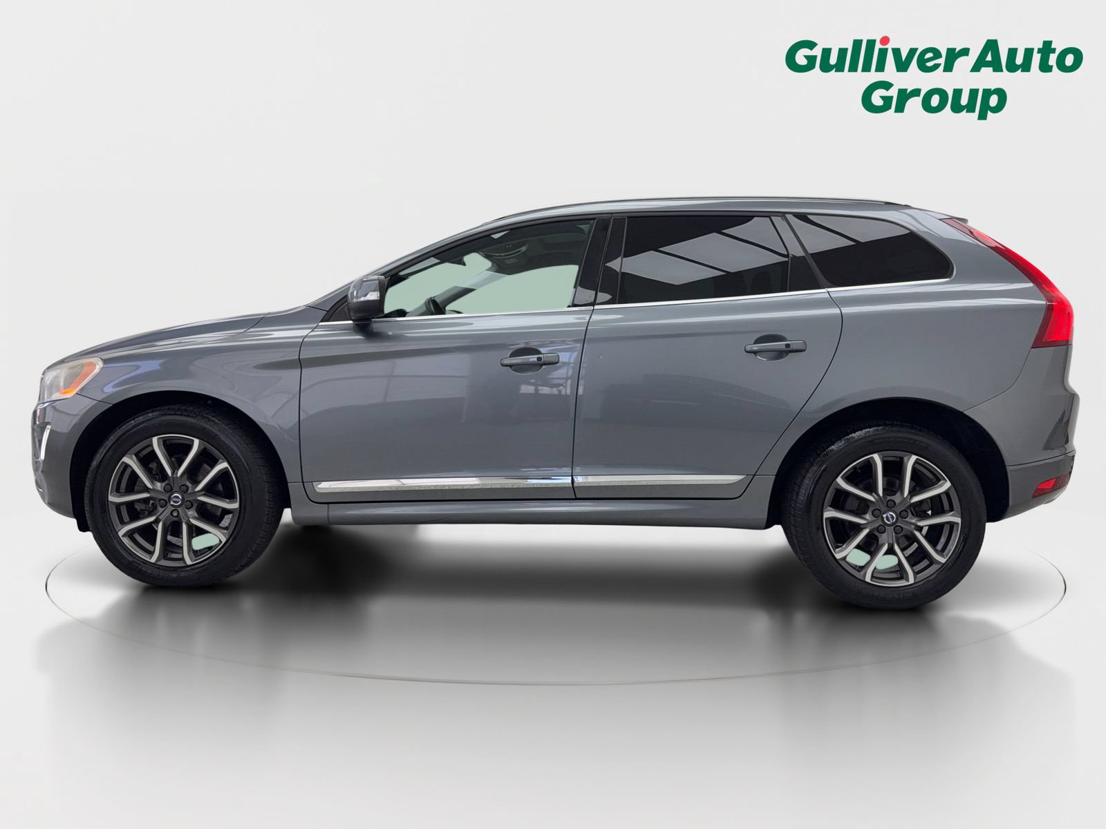 Used 2016 Volvo XC60 T6 AWD/4WD image 3