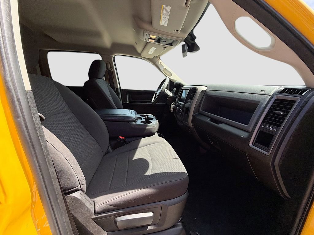 Used 2019 RAM 1500 Express w/ Wheel & Sound Group AWD/4WD image 17