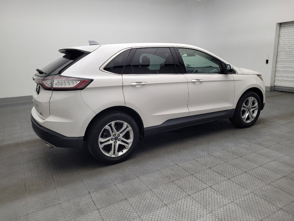 Used 2018 Ford Edge Titanium w/ Equipment Group 301A FWD image 10