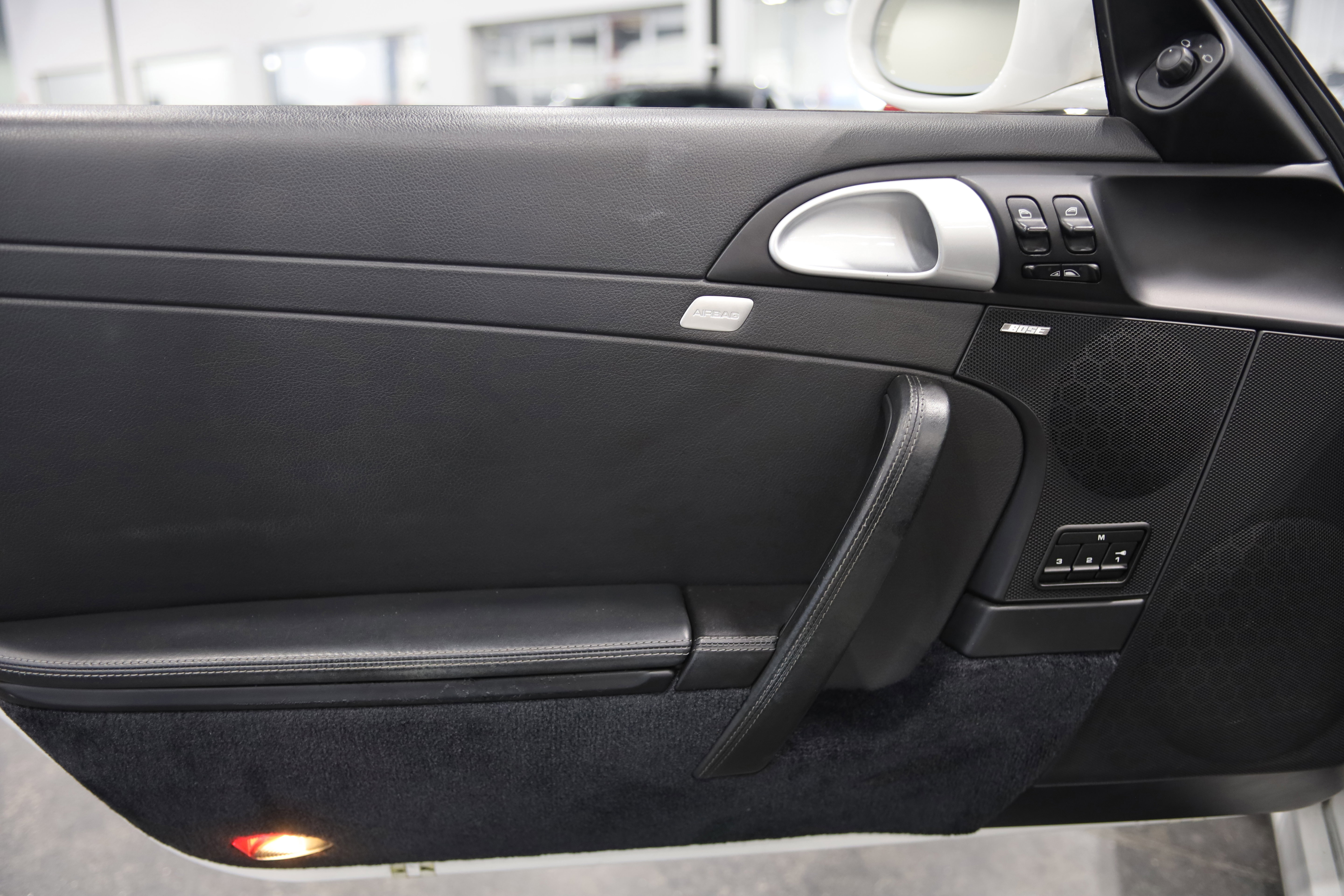 Used 2010 Porsche 911 Carrera 4S image 13