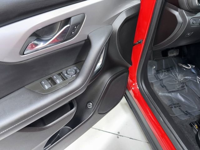 Used 2024 Chevrolet Blazer LT image 11