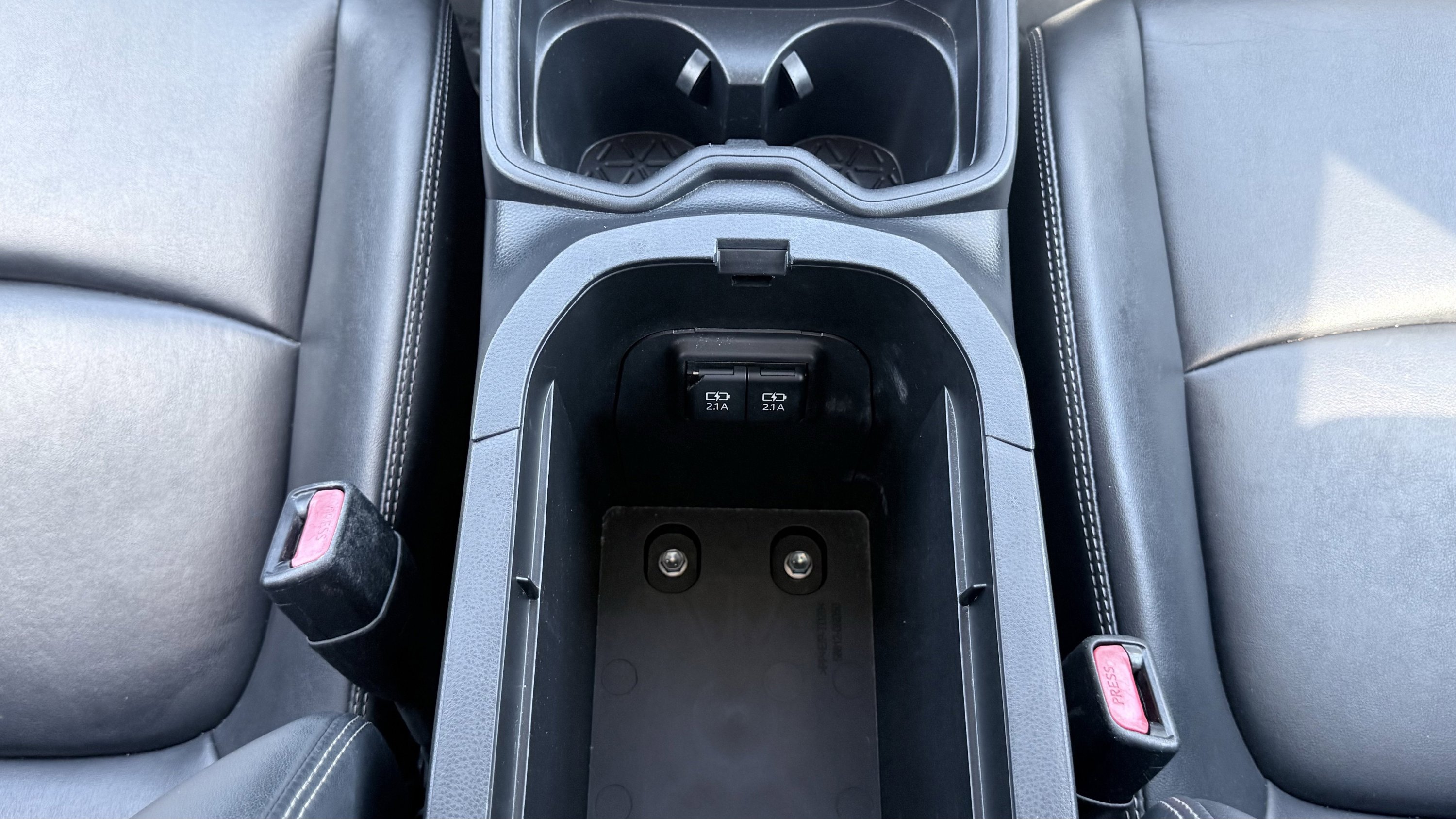 Used 2019 Toyota RAV4 XLE Premium image 62