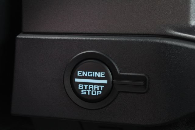 New 2025 Ford Bronco Badlands AWD/4WD image 13