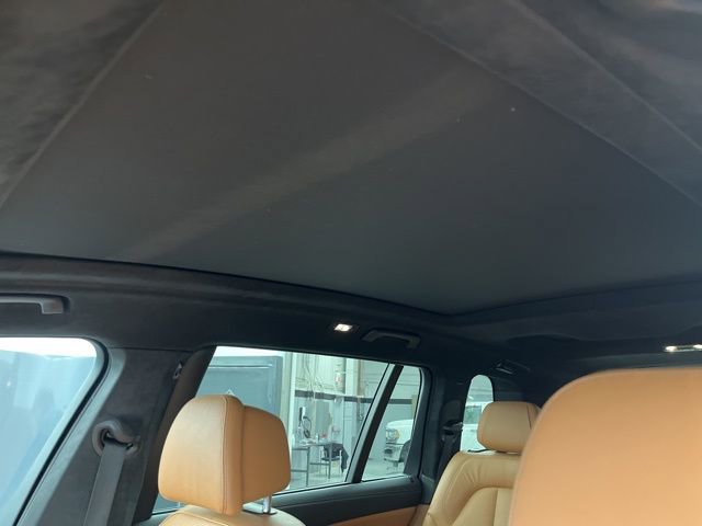 Used 2021 BMW X7 M50i w/ Cold Weather Package image 15