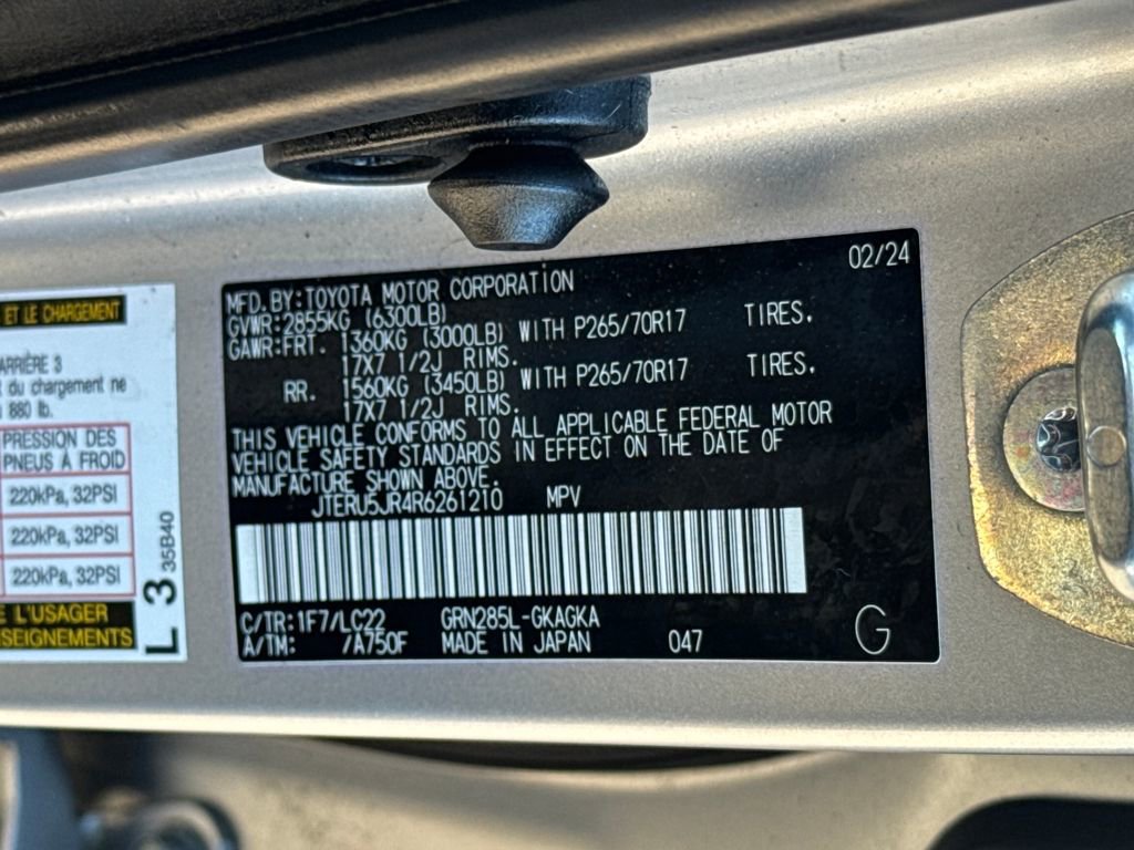 Used 2024 Toyota 4Runner TRD Off-Road Premium image 46