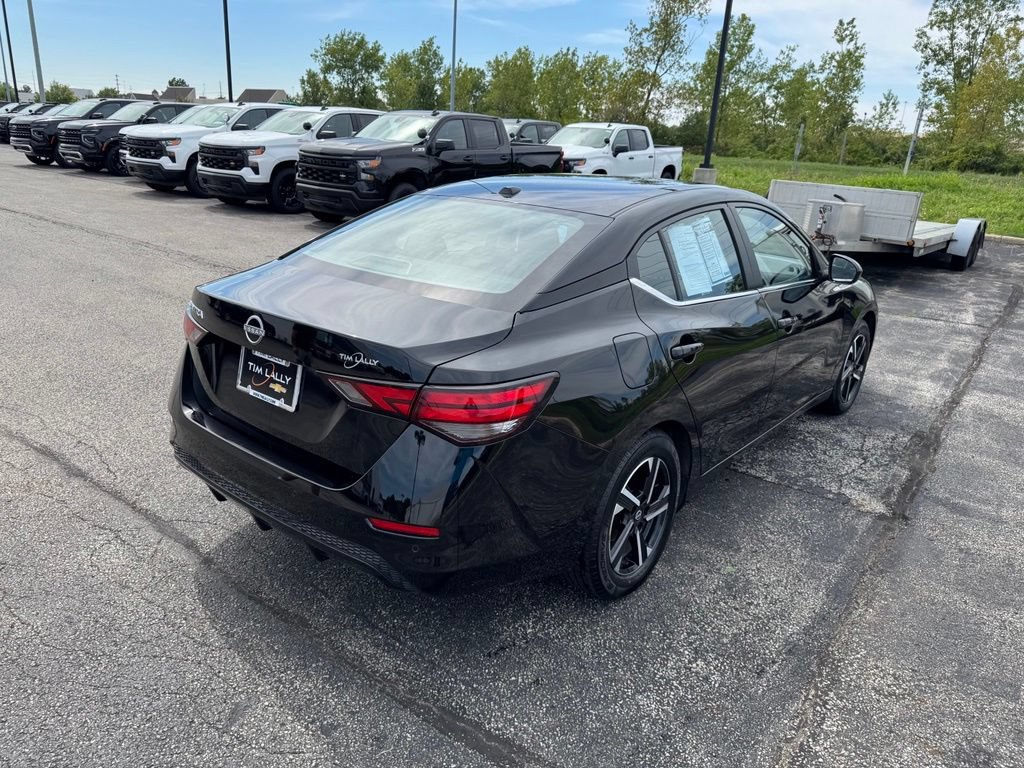 Used 2025 Nissan Sentra SV FWD image 7