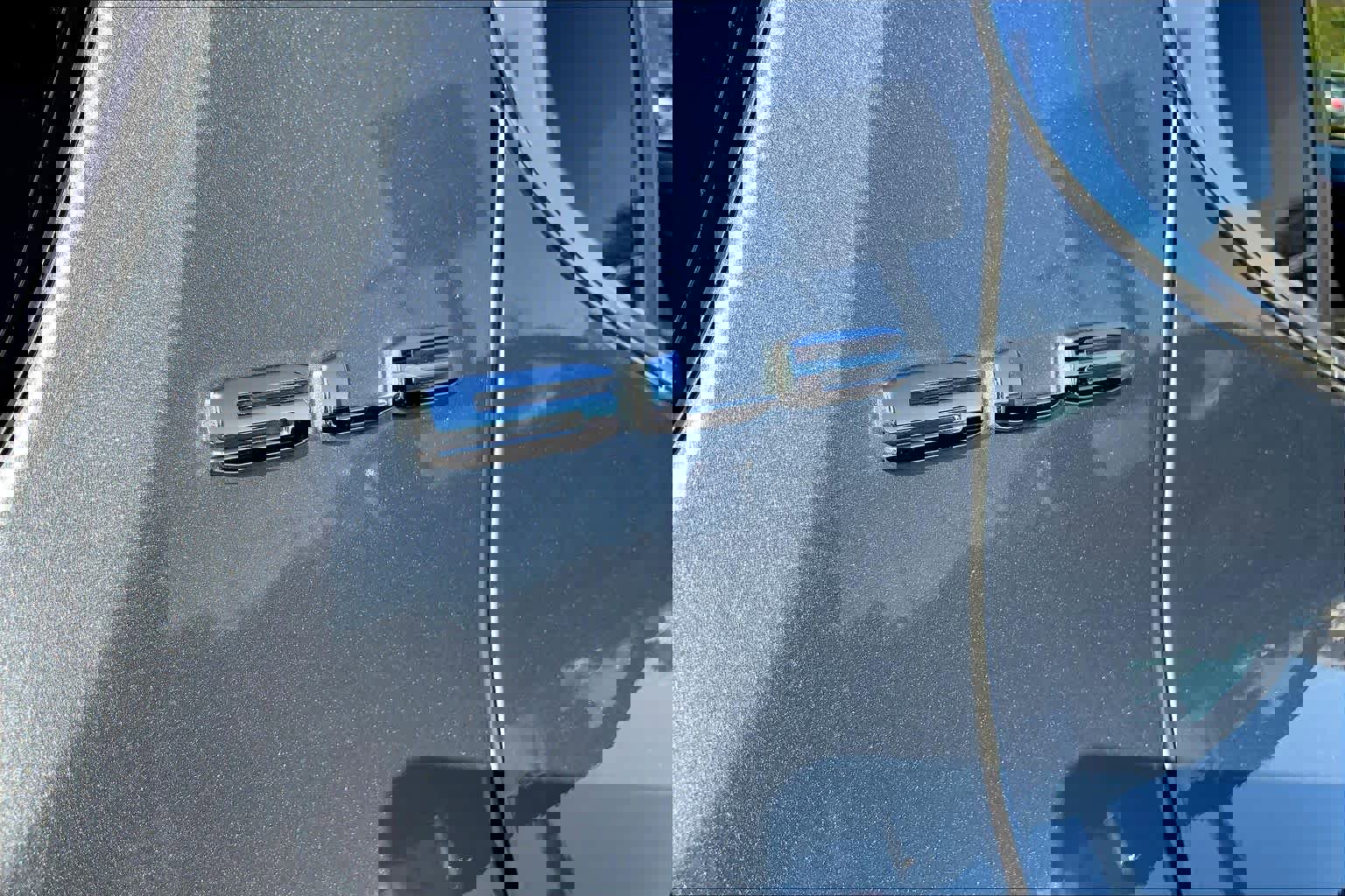 Certified 2023 GMC Acadia SLE w/ Driver Convenience Package image 9