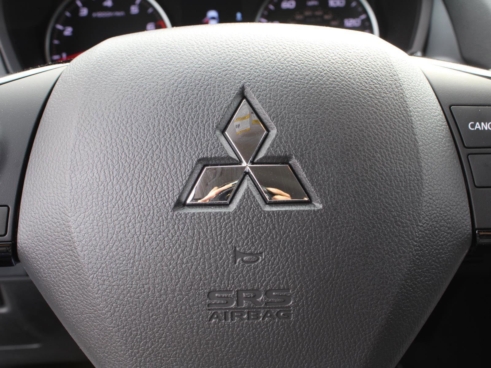 New 2025 Mitsubishi Eclipse Cross LE image 31