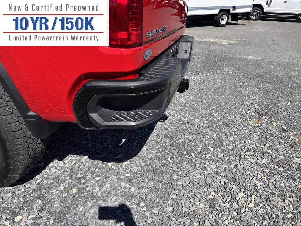 Used 2024 Chevrolet Silverado 2500 Custom w/ Custom Convenience Package image 10
