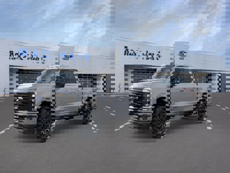 New 2026 Ford F350 Platinum w/ FX4 Off-Road Package