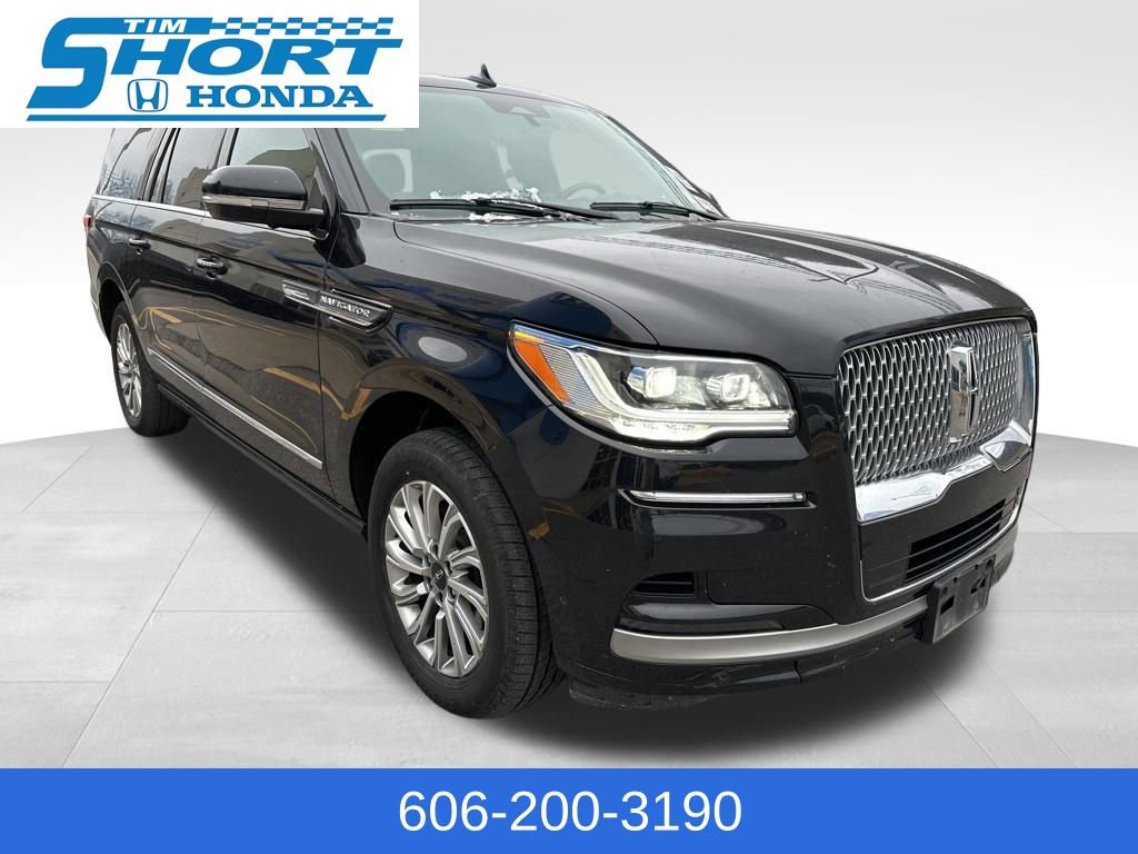 Used 2024 Lincoln Navigator L 4WD image 7