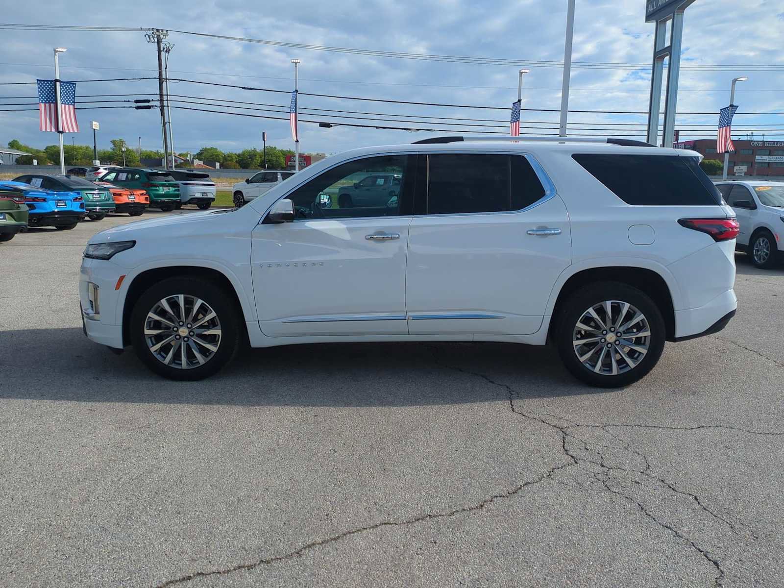 Used 2023 Chevrolet Traverse Premier image 5