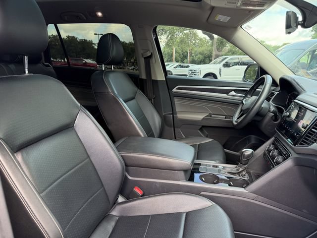 Used 2022 Volkswagen Atlas SE w/ Panoramic Sunroof Package FWD image 16