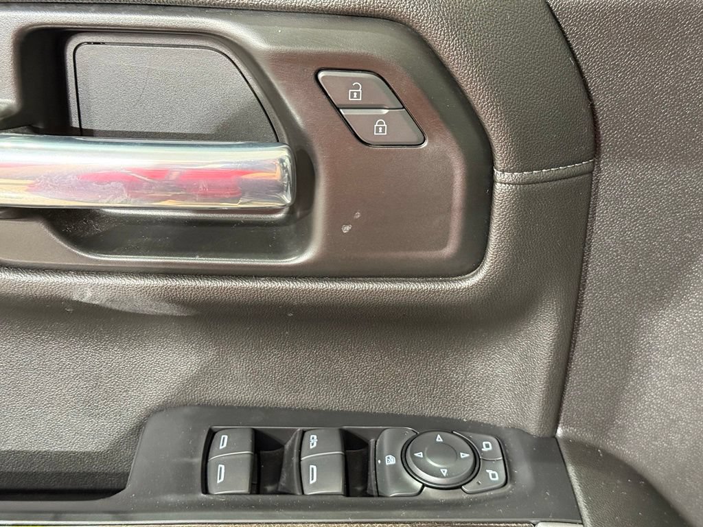 Used 2021 Chevrolet Silverado 1500 LT Trail Boss w/ Convenience Package II AWD/4WD image 15