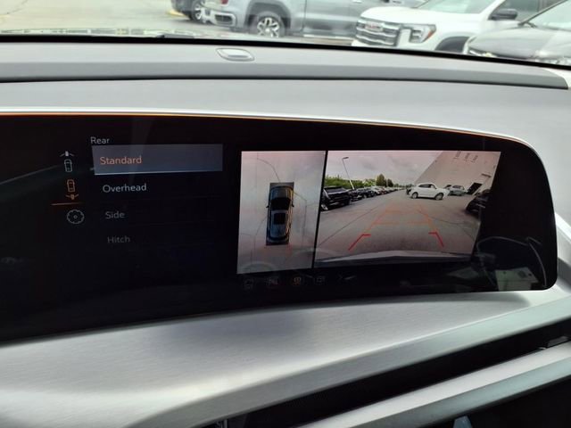 New 2026 Cadillac Vistiq Luxury image 32