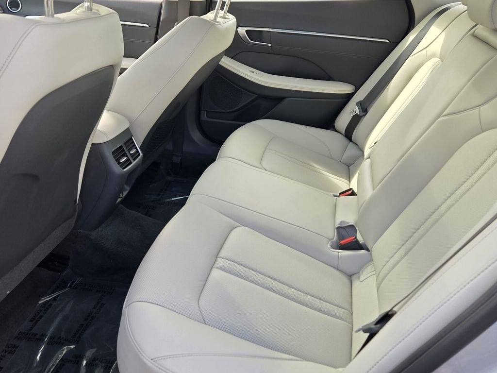 Used 2023 Hyundai Sonata Limited image 11