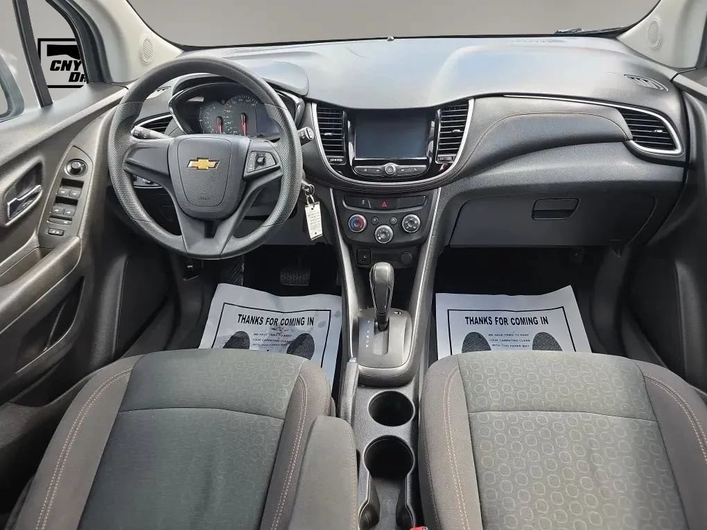 Used 2017 Chevrolet Trax LS AWD/4WD image 14