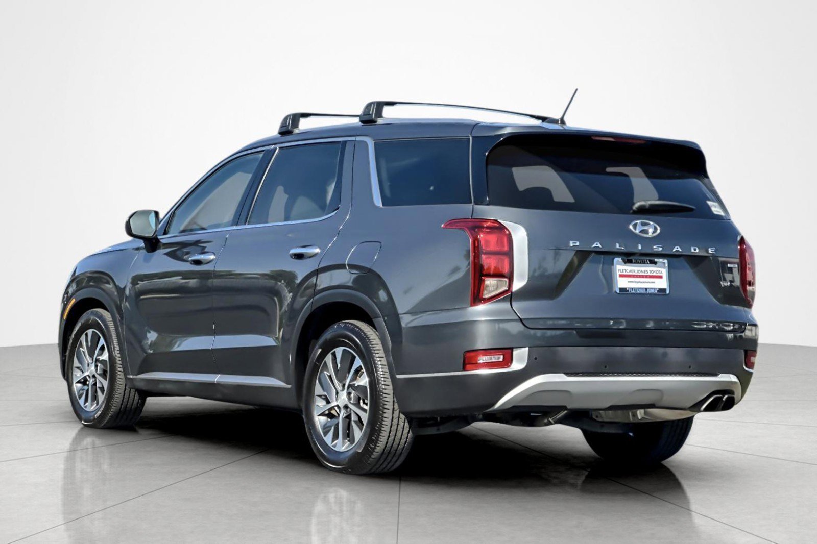 Used 2021 Hyundai Palisade SEL image 3