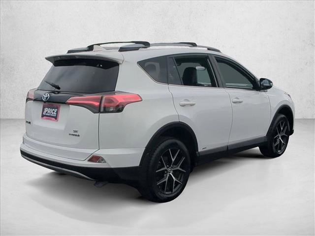 Used 2018 Toyota RAV4 SE AWD/4WD image 8