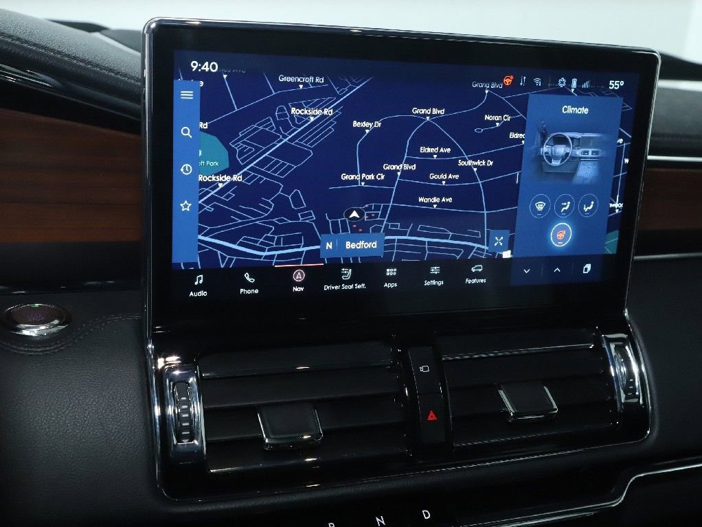 Used 2022 Lincoln Navigator Reserve image 28