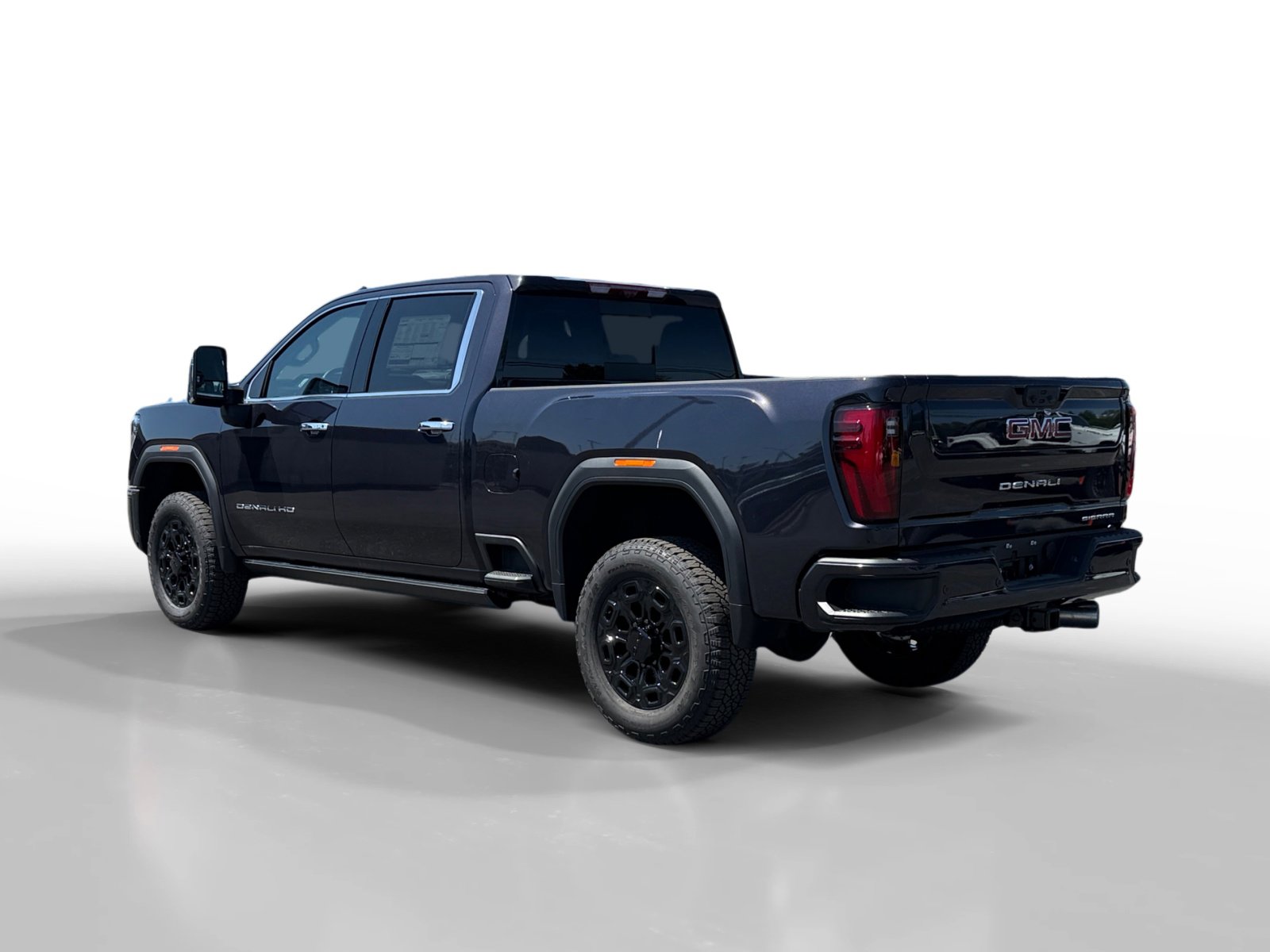 New 2025 GMC Sierra 2500 Denali w/ Denali Reserve Package image 3