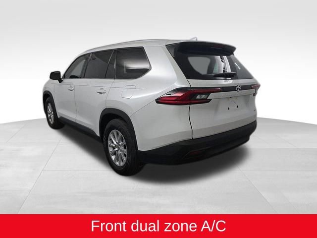 Used 2025 Toyota Grand Highlander FWD image 2
