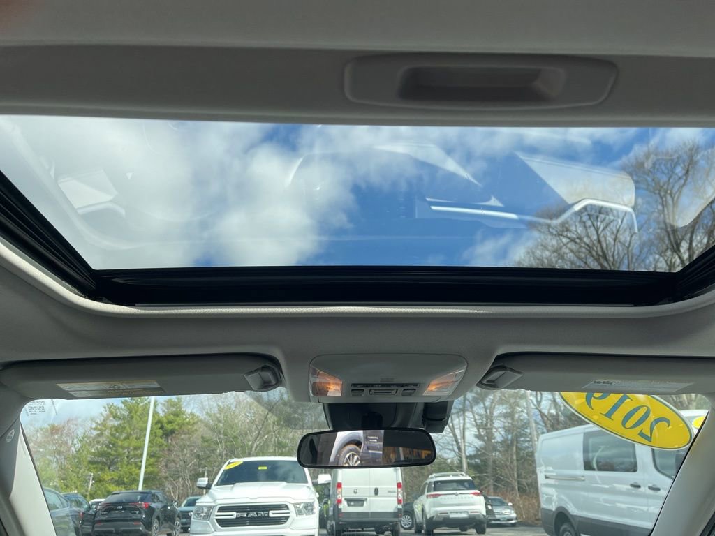 Used 2019 Toyota RAV4 XLE w/ Convenience Package image 29