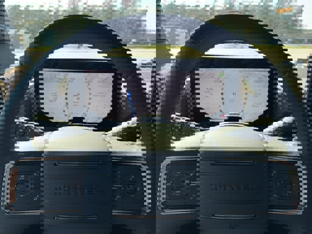 New 2025 GMC Hummer EV 2X image 22