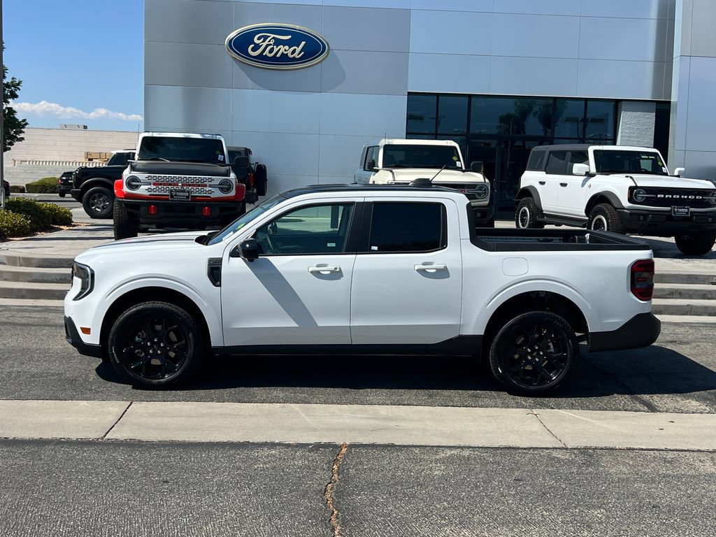 New 2026 Ford Maverick Lariat w/ Black Appearance Package AWD/4WD image 3