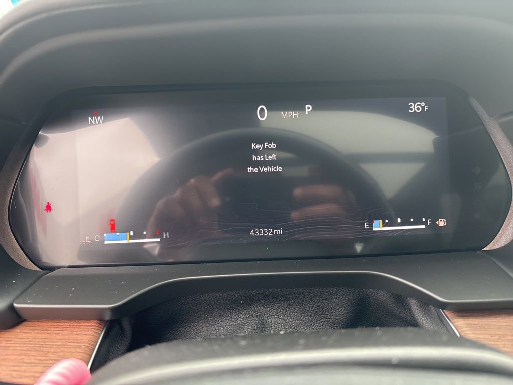 Used 2021 Jeep Grand Cherokee L Summit w/ Luxury Tech Group V image 17