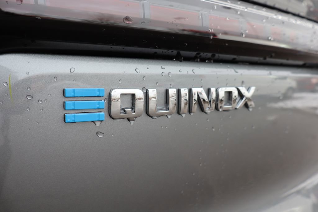 New 2026 Chevrolet Equinox EV LT image 29