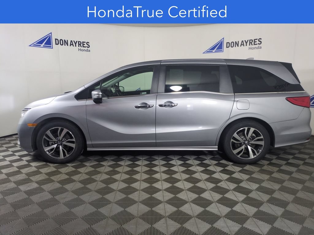 Certified 2024 Honda Odyssey Touring image 2