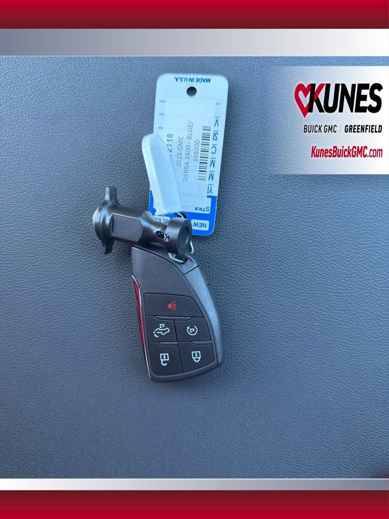 New 2025 GMC Sierra 3500 SLT image 62