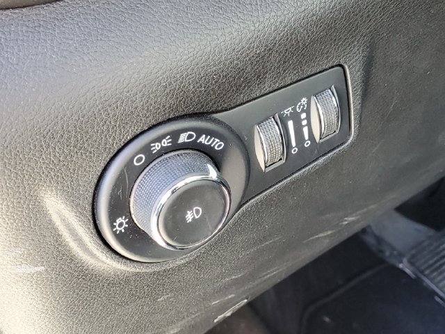 Used 2024 Jeep Compass Limited AWD/4WD image 8