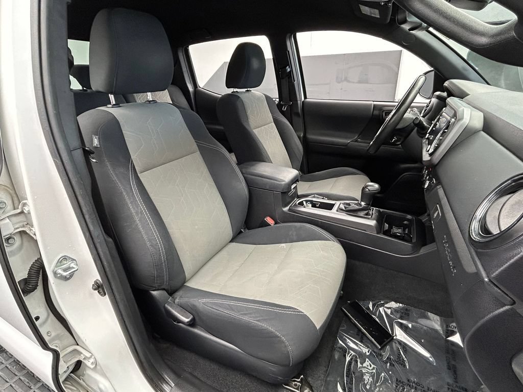 Used 2021 Toyota Tacoma TRD Sport RWD image 14