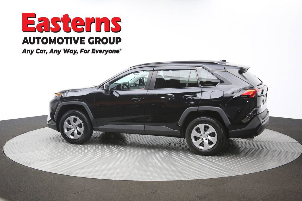 Used 2021 Toyota RAV4 LE image 60