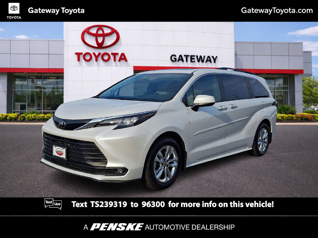 Certified 2026 Toyota Sienna XLE AWD/4WD image 1