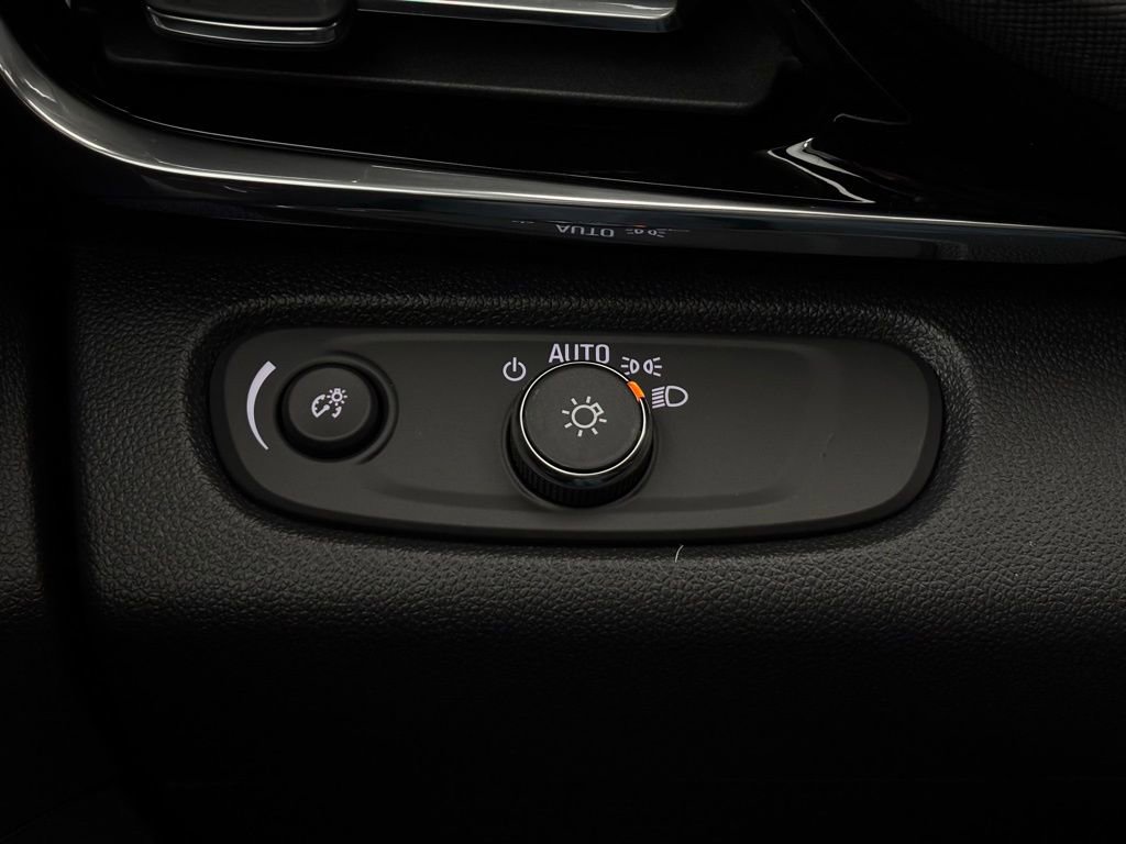 New 2026 Buick Envista Sport Touring w/ Convenience I Package image 21