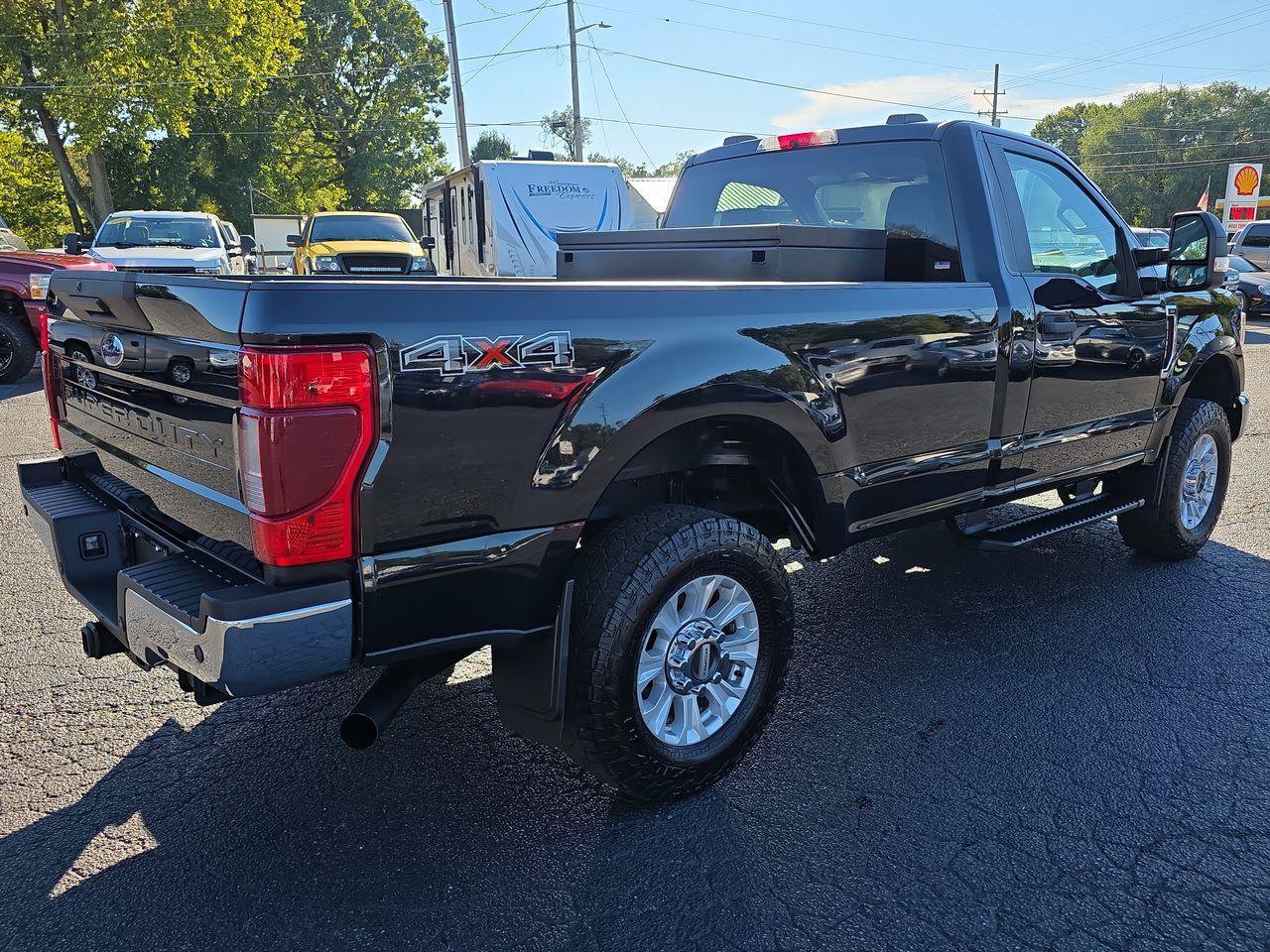 Used 2020 Ford F350 XLT w/ XLT Value Package AWD/4WD image 2